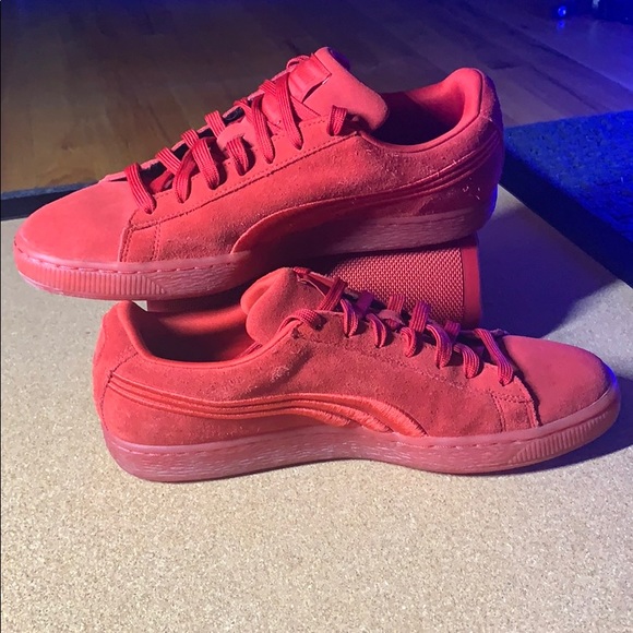 Puma Clyde red suede shoes 🎒🚨🎯 - Picture 3 of 5